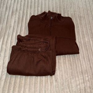 PrettyLittleThing Chocolate Sweat Set